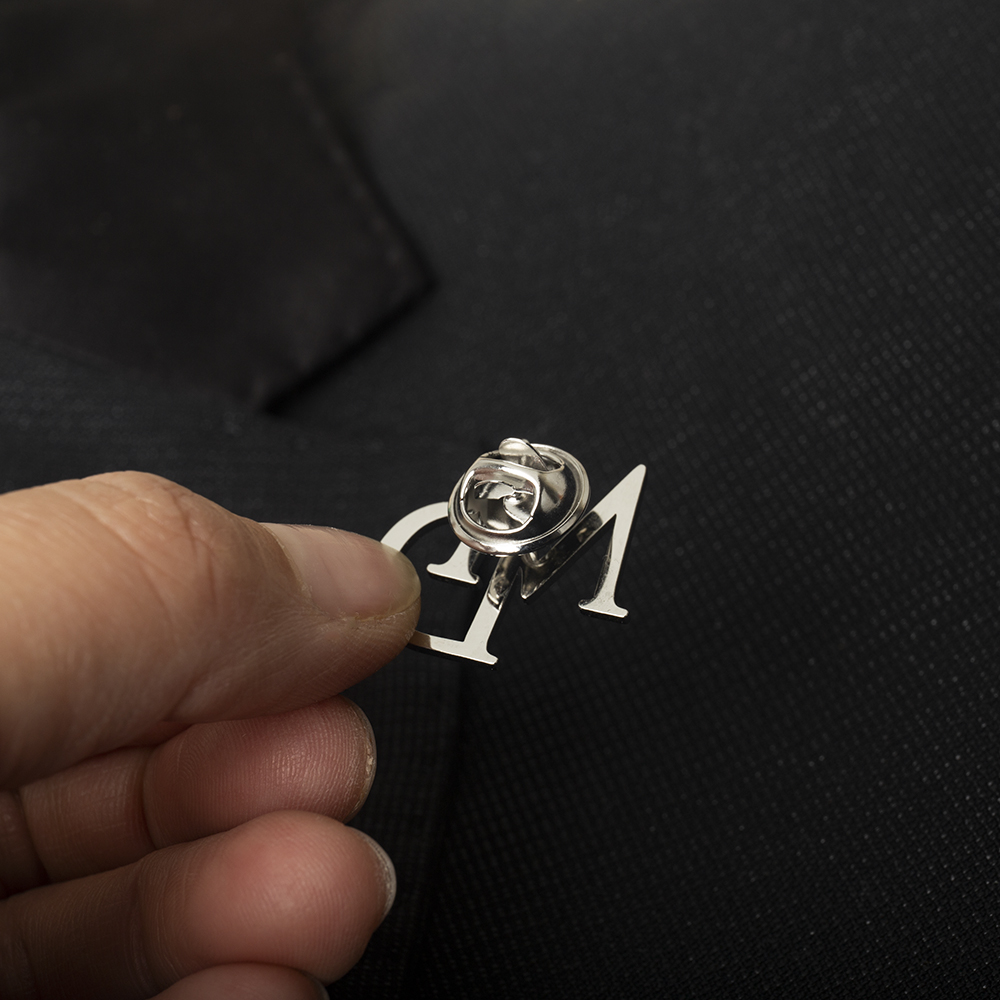 Tangula Custom Initials Brooch - Men'S Groom recension och pris